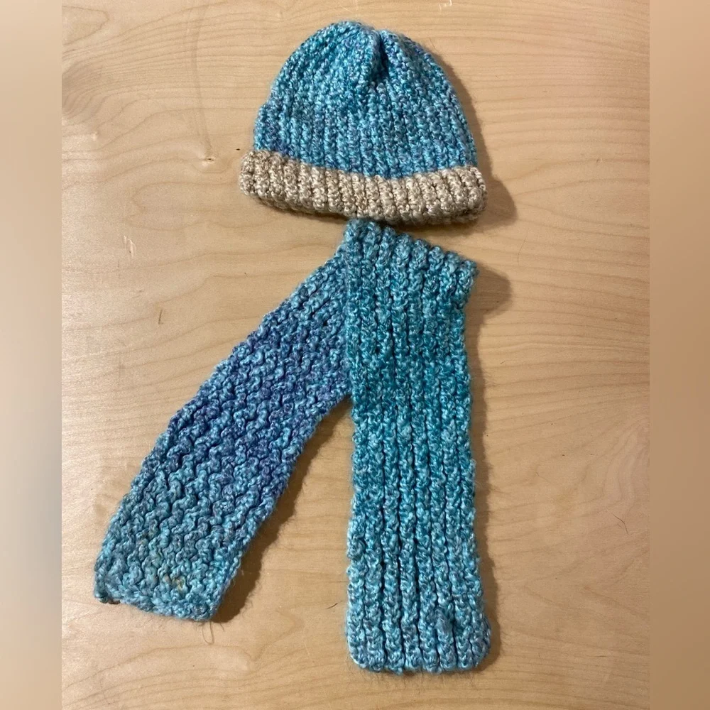 Kid Crochet Toboggan and Scarf Set (JX)